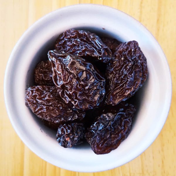 dried-prunes-whole